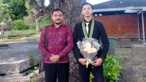 Wisuda Sarjana Strata Satu